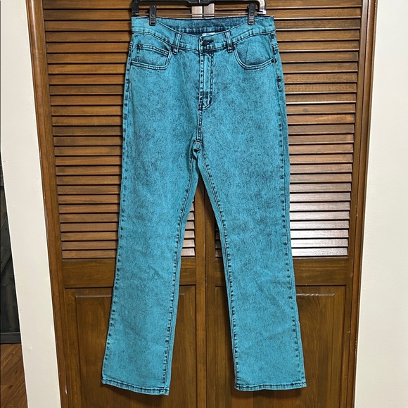 NWT DG2 Diane Gilman Aqua Blue Acid Wash Straight Leg Mid Rise Jean Size 12 - Picture 1 of 6
